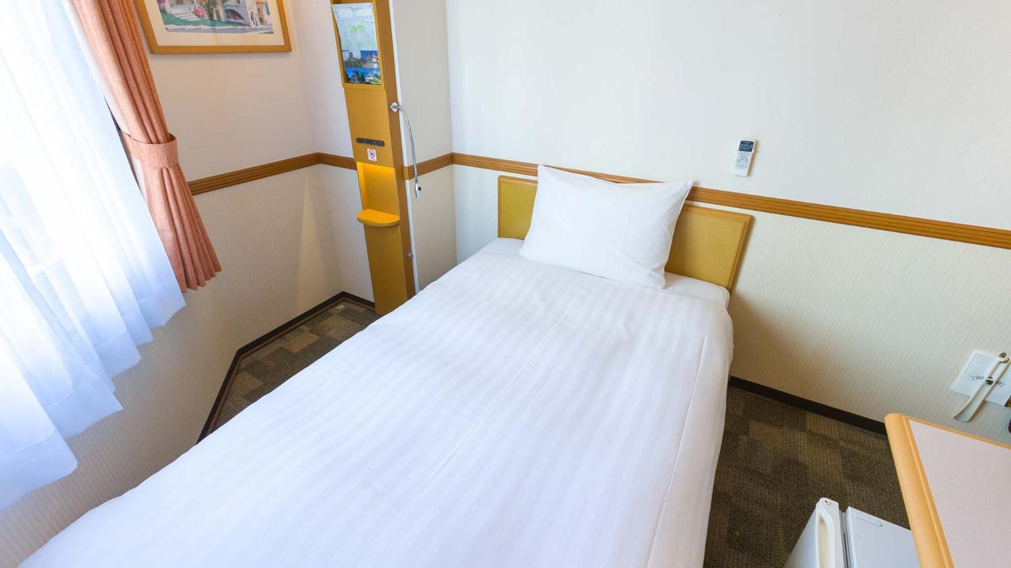 Toyoko Inn Tokyo Shinjuku Kabukicho Szoba fotó