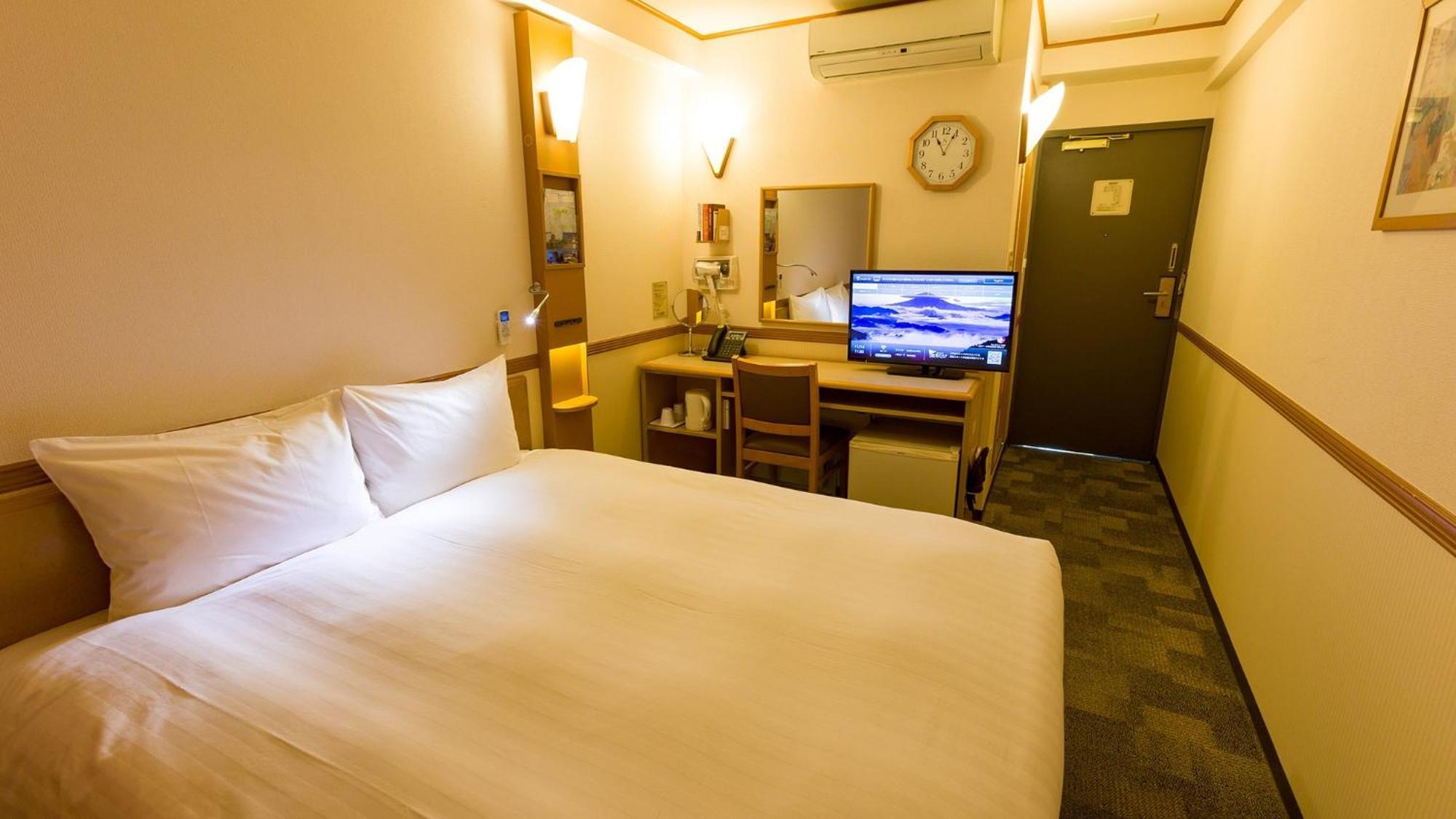 Toyoko Inn Tokyo Shinjuku Kabukicho Szoba fotó