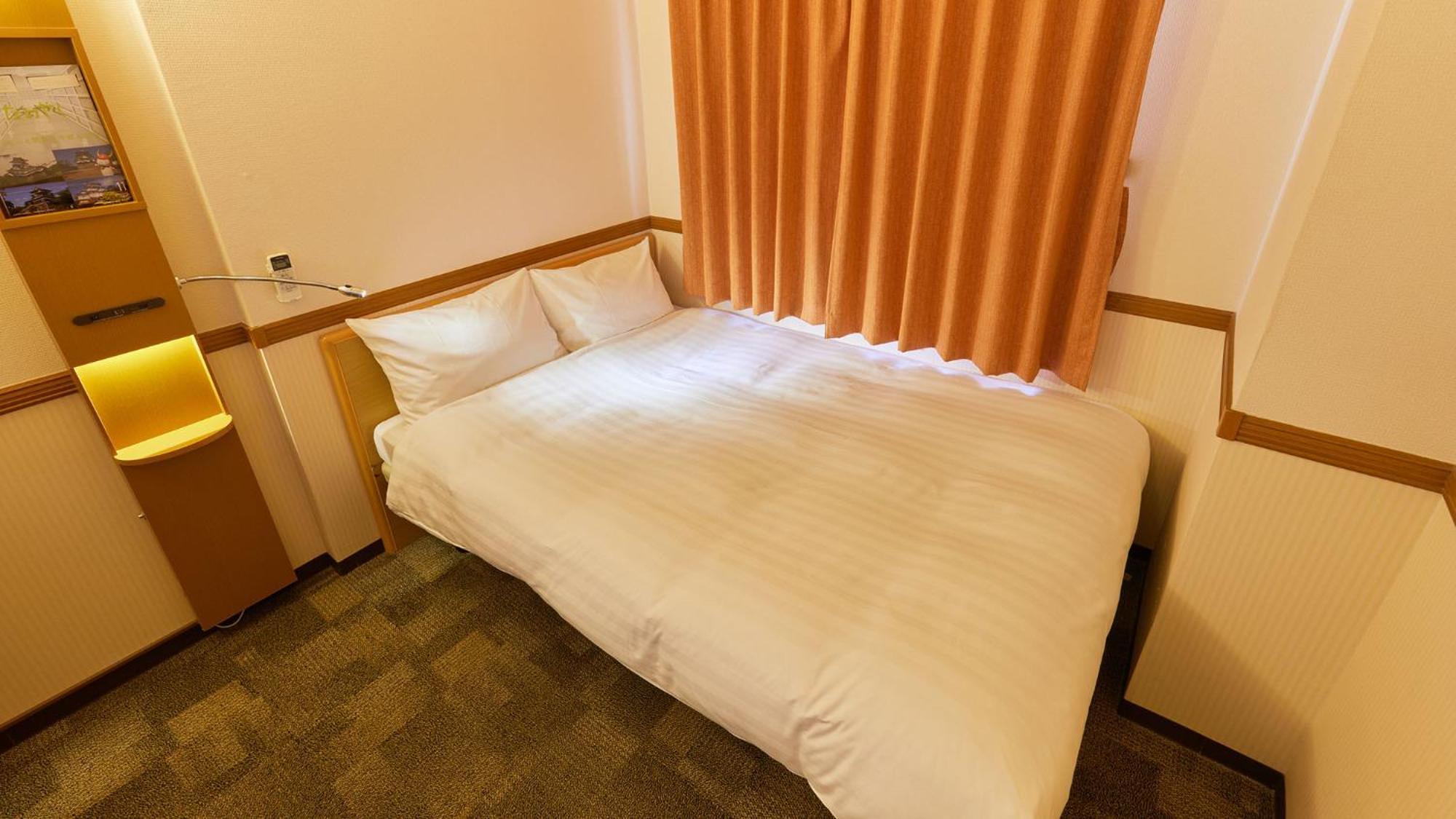 Toyoko Inn Tokyo Shinjuku Kabukicho Szoba fotó