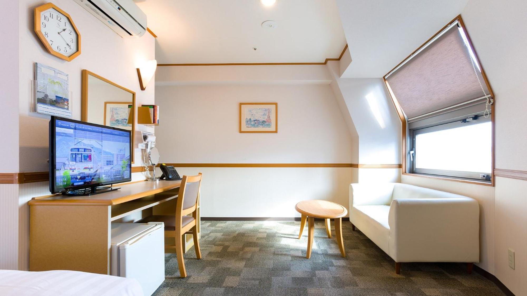 Toyoko Inn Tokyo Shinjuku Kabukicho Szoba fotó