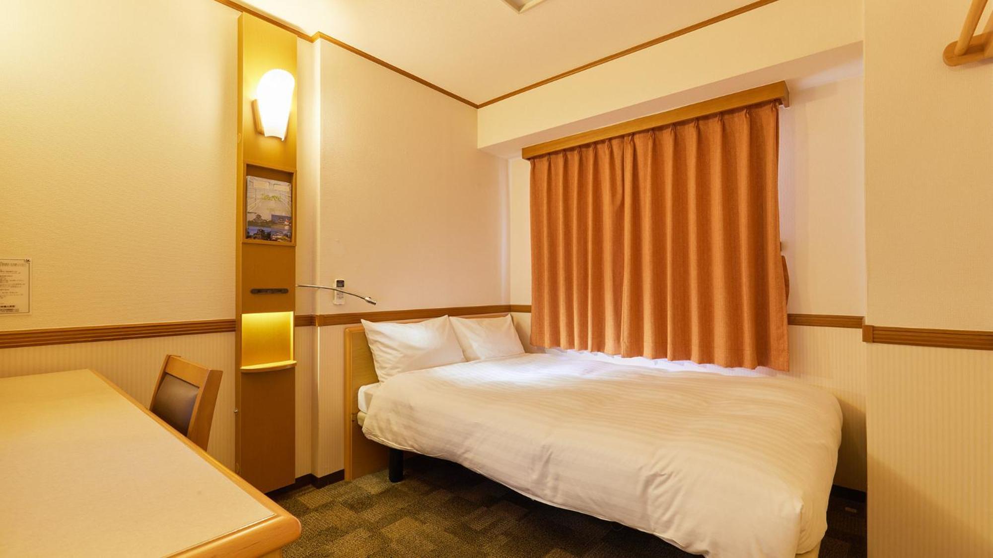 Toyoko Inn Tokyo Shinjuku Kabukicho Szoba fotó
